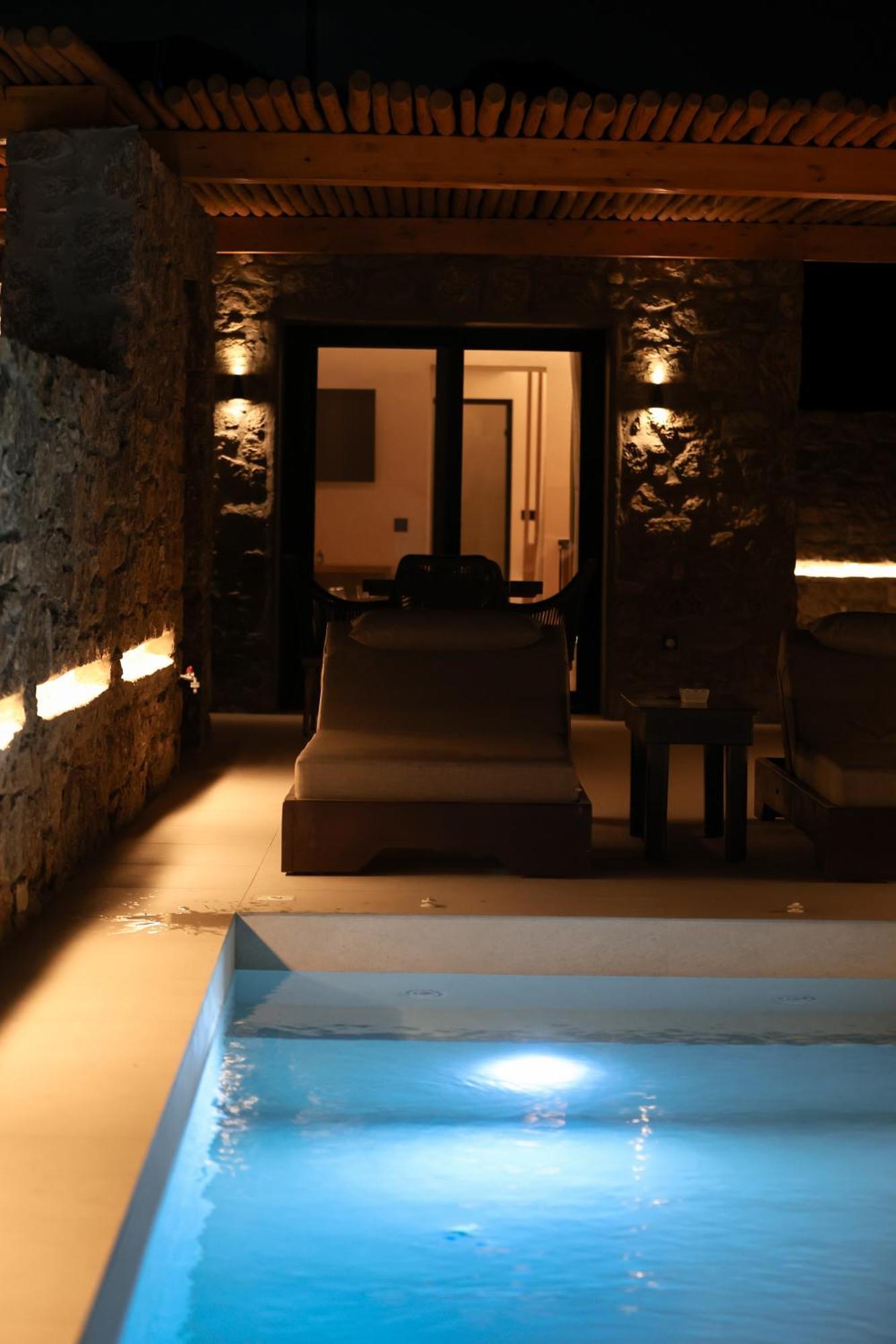 Queen Kalliopi Suites Plintri Exterior photo