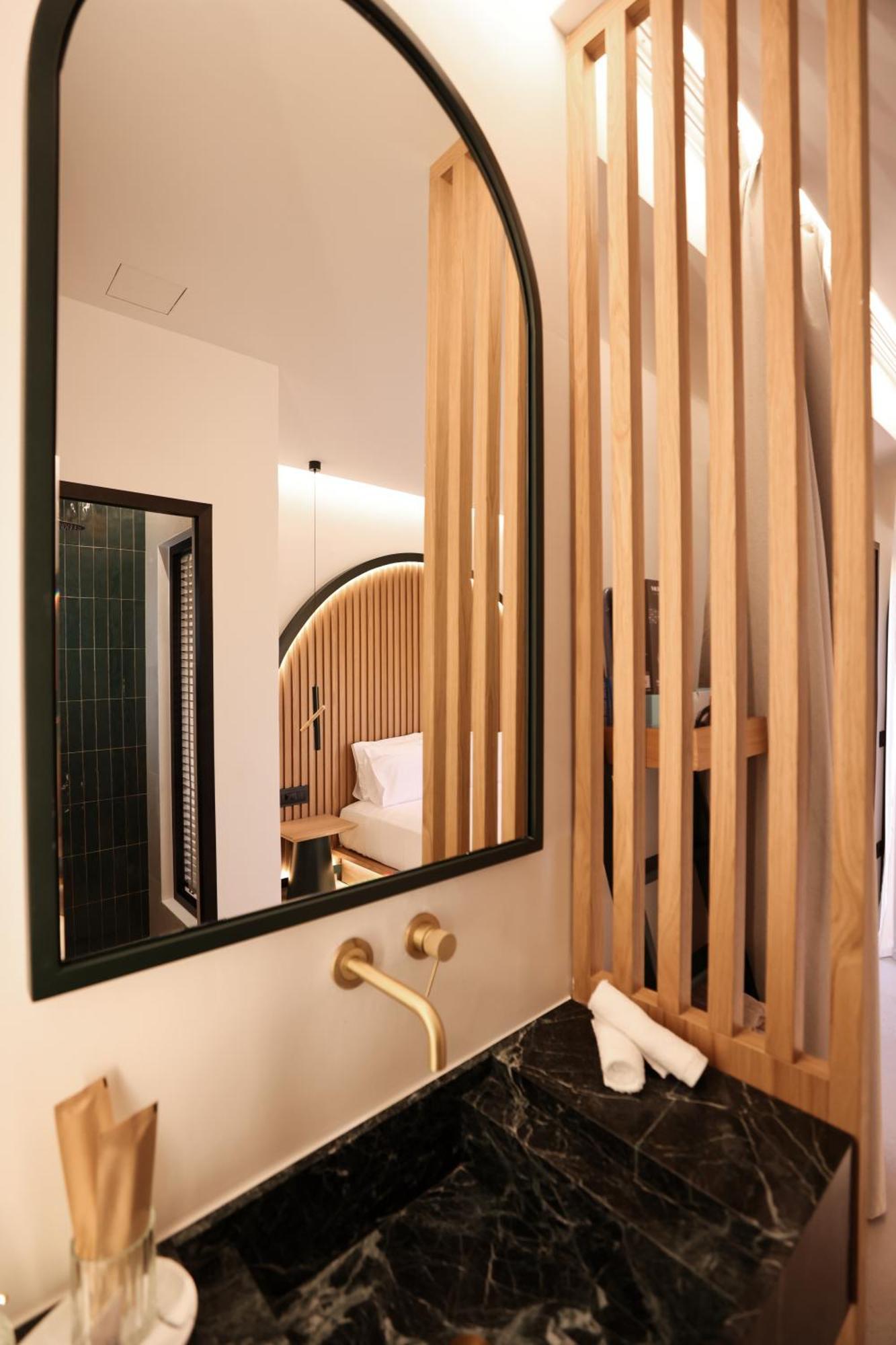 Queen Kalliopi Suites Plintri Exterior photo